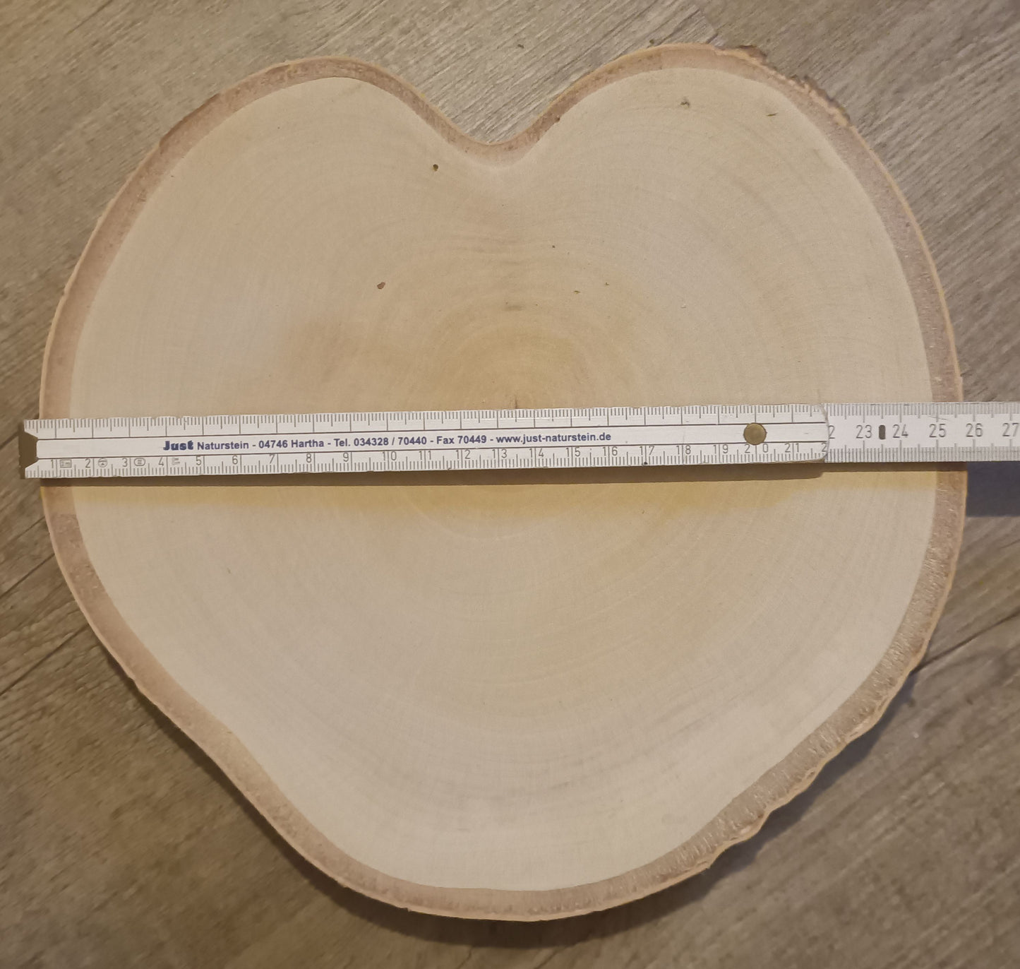 Baumscheibe Sonderform H (Herzform)